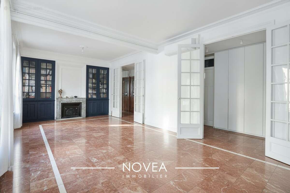 Appartement 120 m² à Villeurbanne  - photo 4