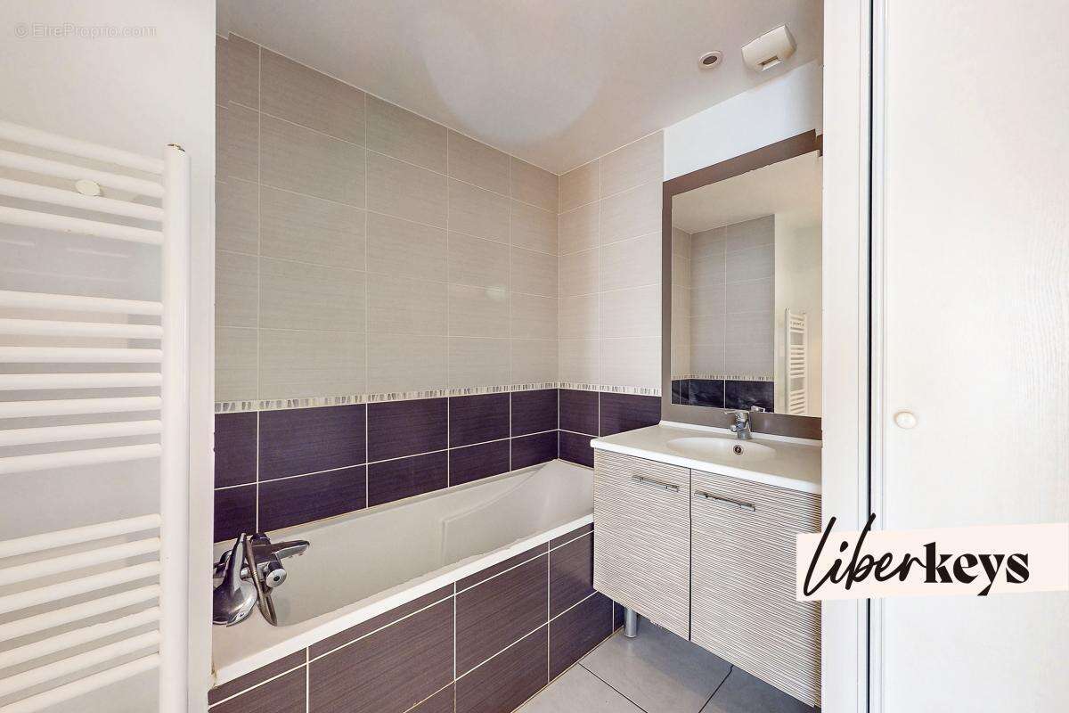 Appartement à LYON-8E
