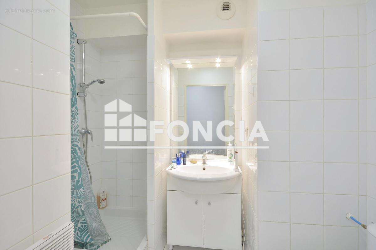 Vente - Appartement en résidence services - Studio - 17,88 m² - - photo 11