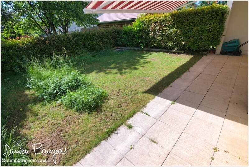 Appartement à SERGY