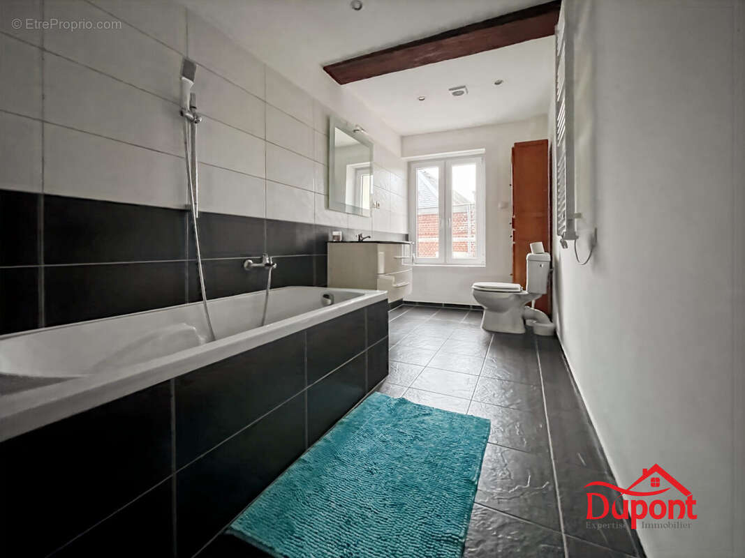 Maison à SAINT-QUENTIN