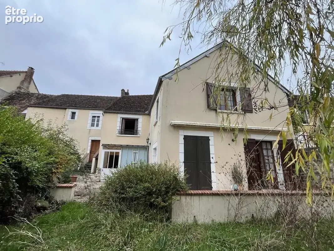 Maison à SAINT-SAUVEUR-EN-PUISAYE