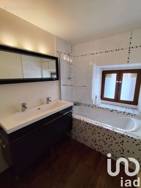 Photo 8 - Maison à SOGNOLLES-EN-MONTOIS