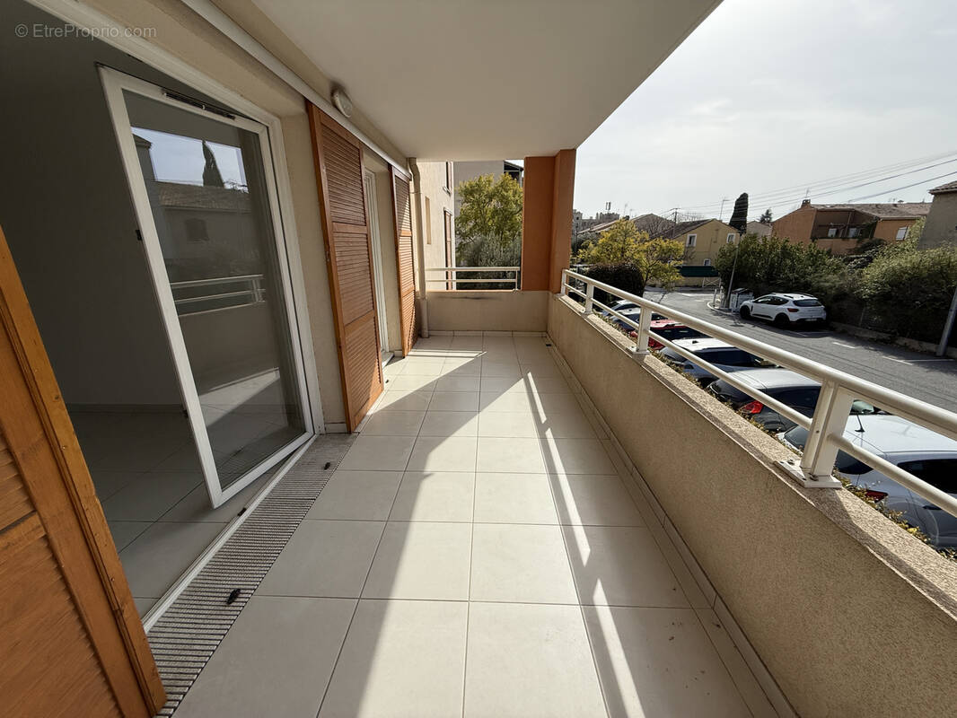 Appartement à LA VALETTE-DU-VAR