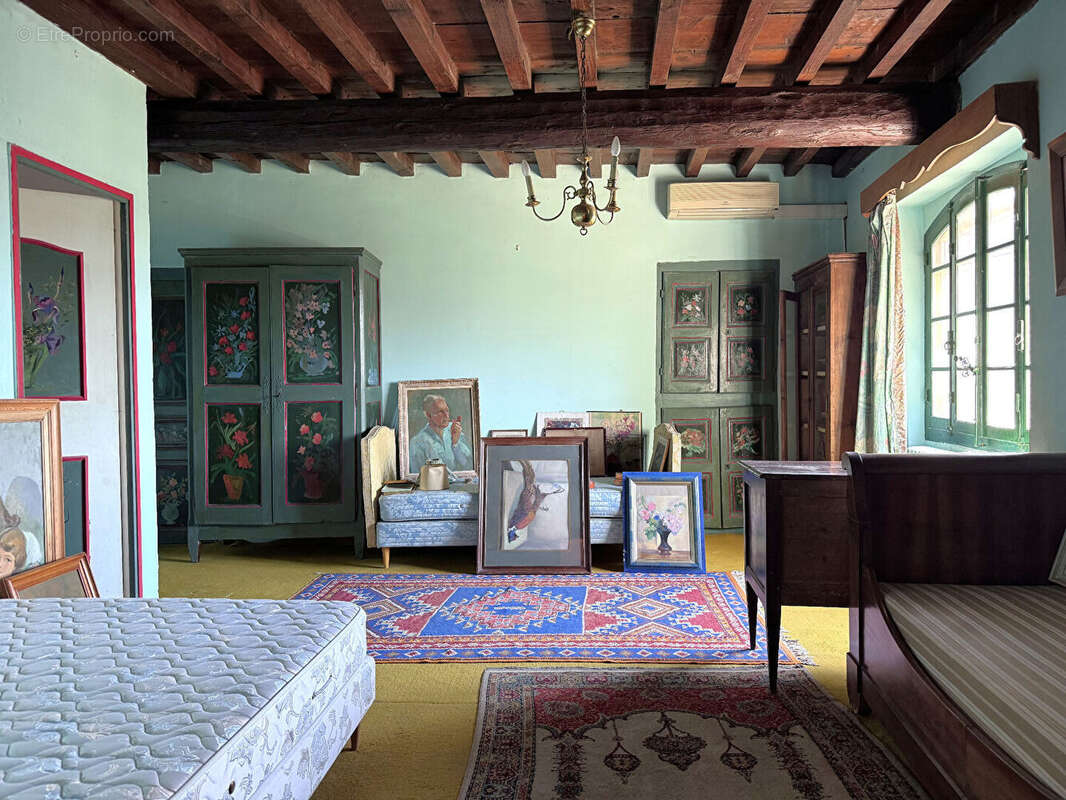 Maison de caractère du XVe siècle 8 pièces 192 m2 avec vue exceptionnelle - photo 16