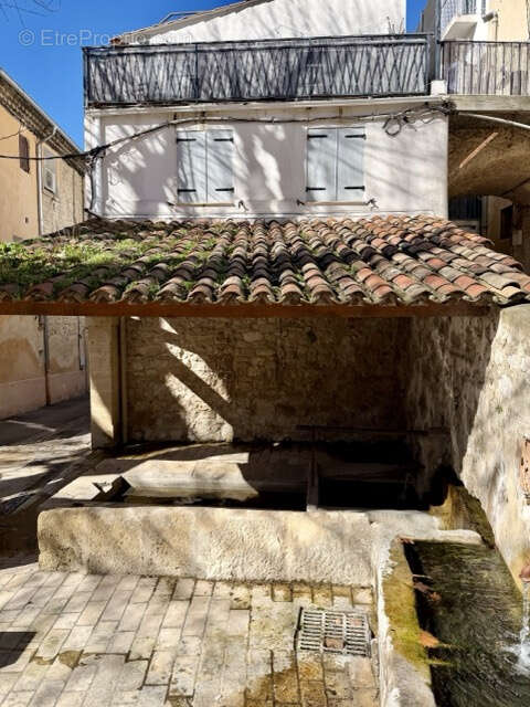 Appartement à EGUILLES