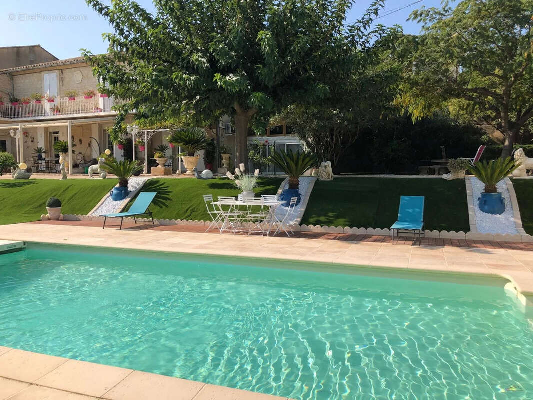 Maison à BELLEGARDE