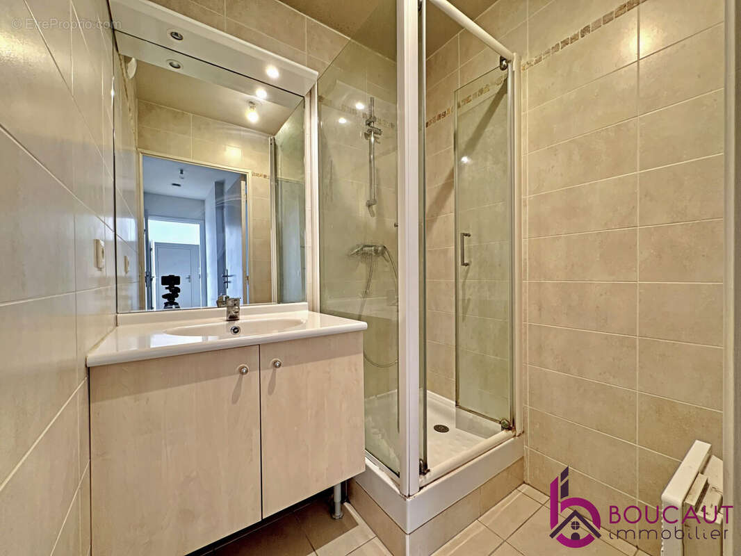 Appartement à LE PLESSIS-ROBINSON