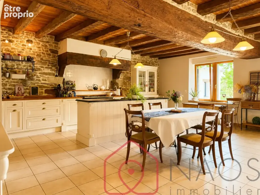 Longère en pierre rénovée  280 m² - Piscine - Bais (35), 30 min de Rennes - photo 3