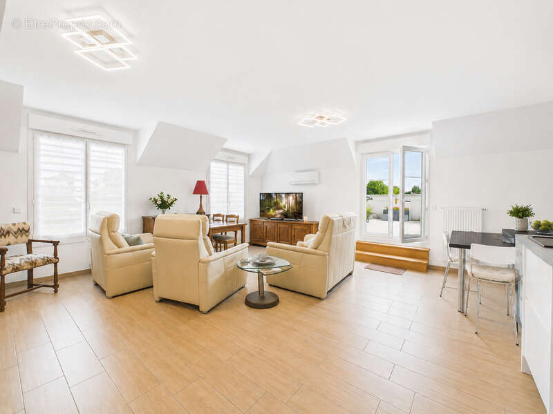 Appartement à MAROLLES-EN-HUREPOIX