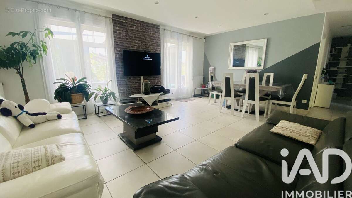 Maison 159 m² à Gien  - photo 8