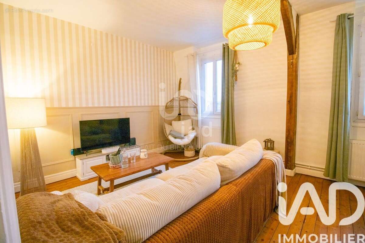 Photo 3 - Appartement à LIANCOURT