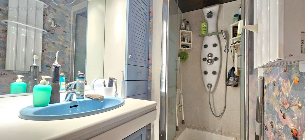 Appartement à LYON-8E