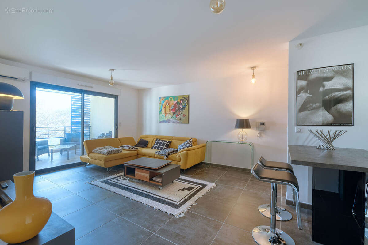 Appartement à VILLE-DI-PIETRABUGNO