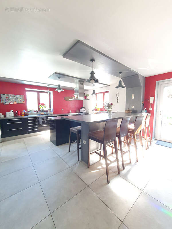 Maison à SAINT-MARTIN-LA-PLAINE