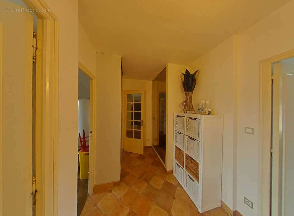 Appartement à AGINCOURT