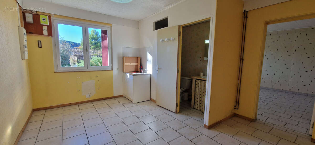 Maison à SAINT-MARTIN-DE-VALGALGUES