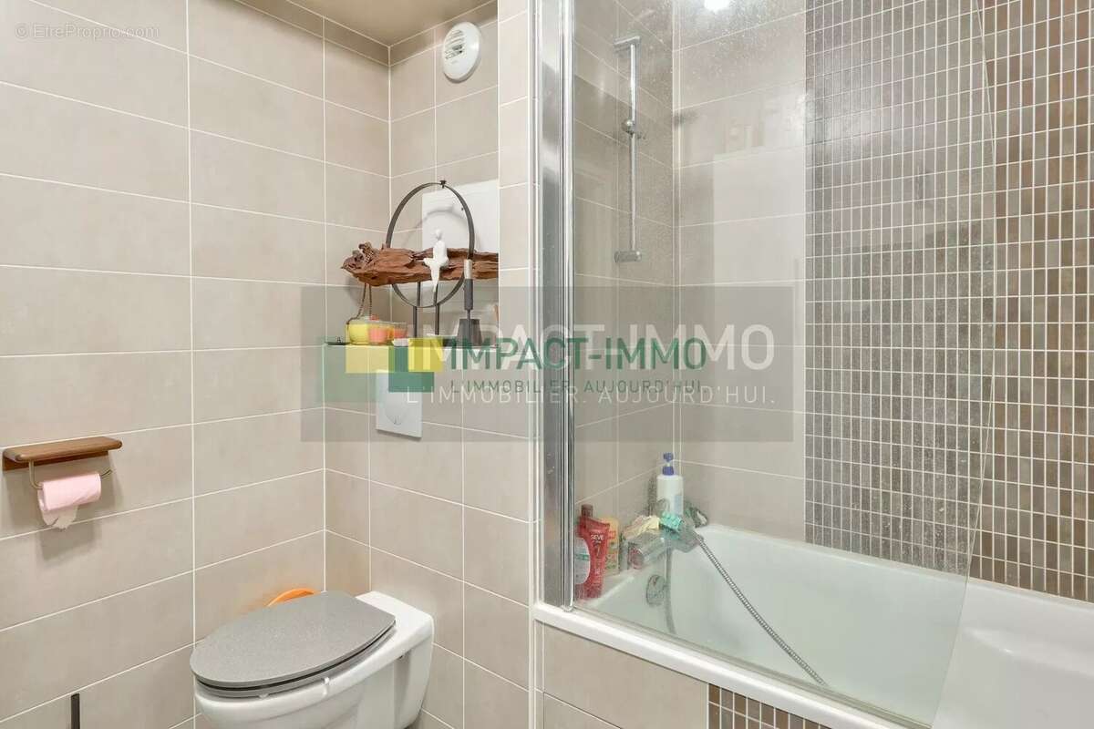 Appartement à SURESNES
