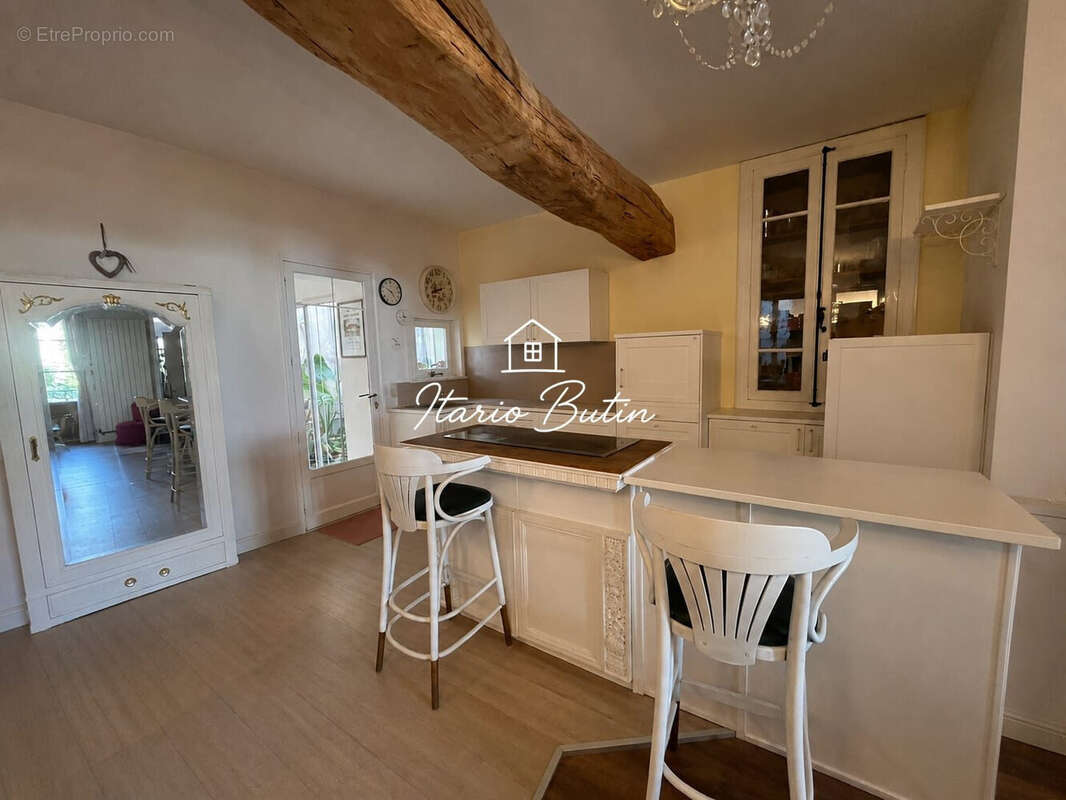 Maison 175 m² à Pezenas  - photo 3