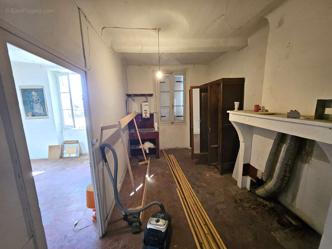 Appartement à LE LUC