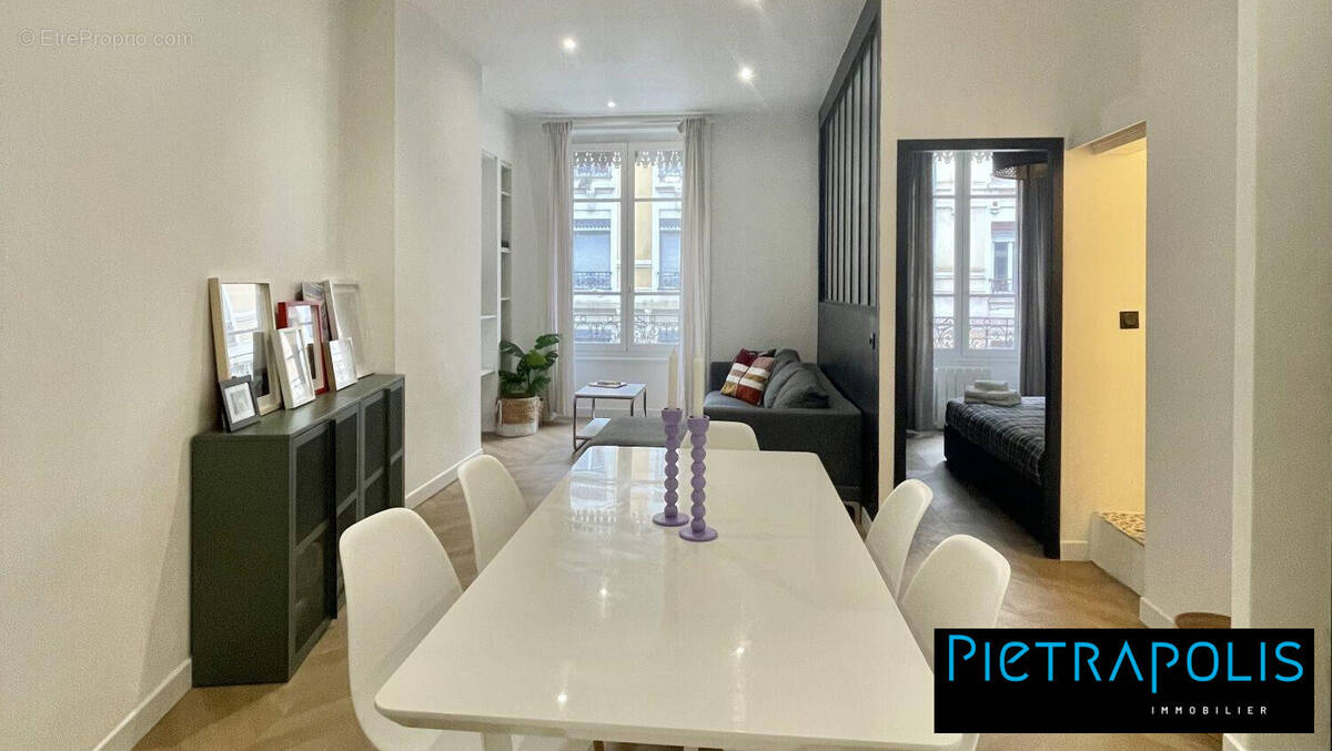 Appartement 47 m² à Villeurbanne  - photo 2