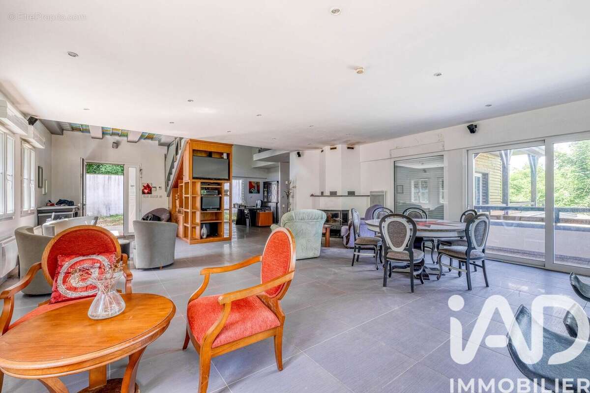 Photo 5 - Maison à LA FERTE-SOUS-JOUARRE