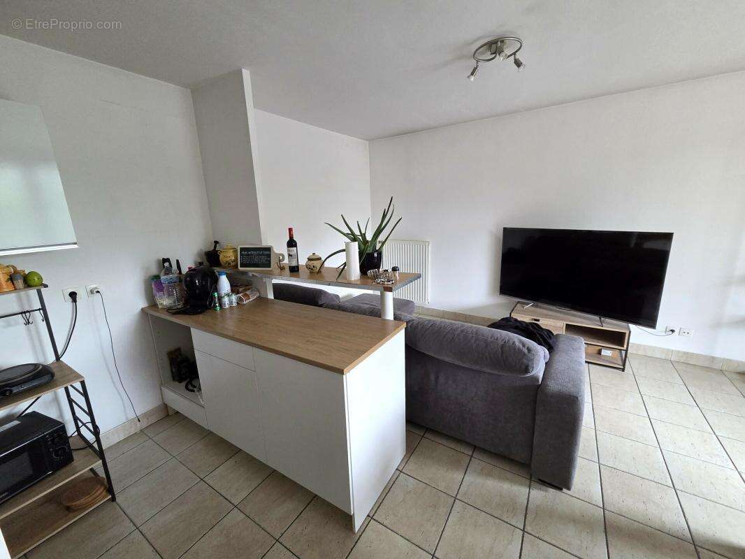Appartement 58 m² à Tourcoing  - photo 2