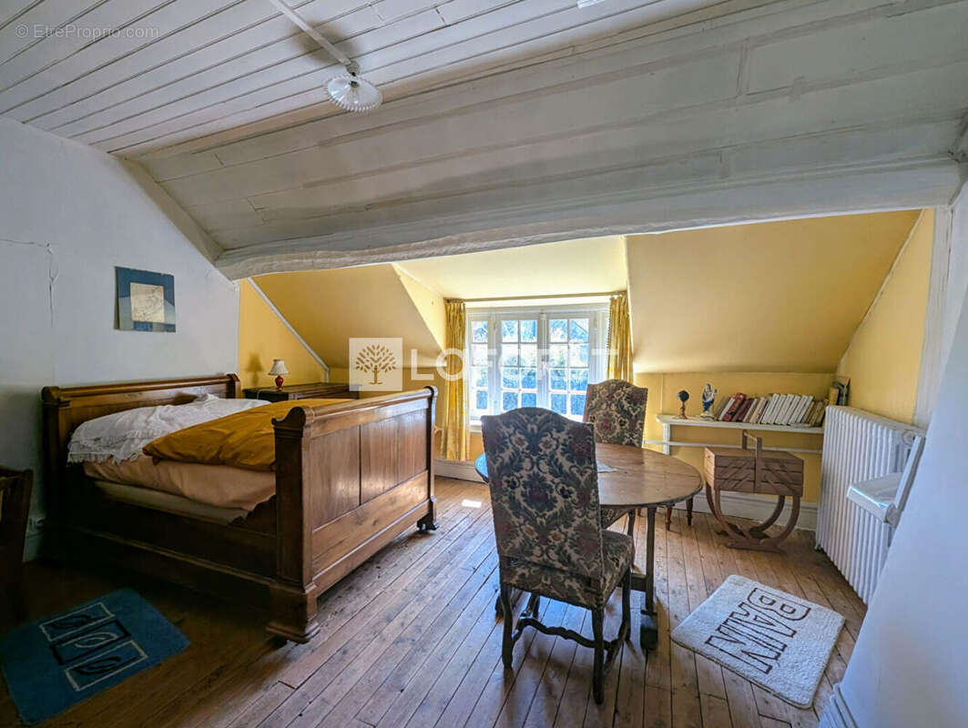 Maison à MILLY-LA-FORET