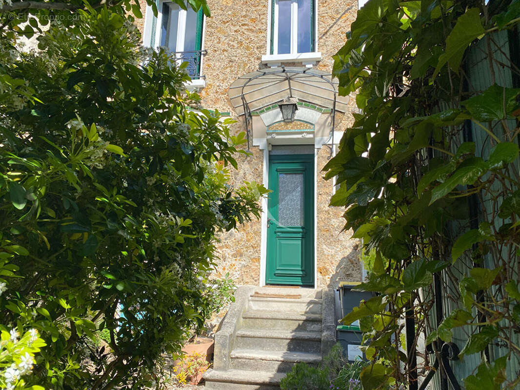 Maison à MAISONS-ALFORT