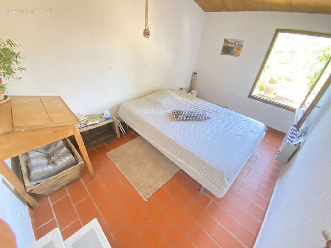 Maison à LA LONDE-LES-MAURES