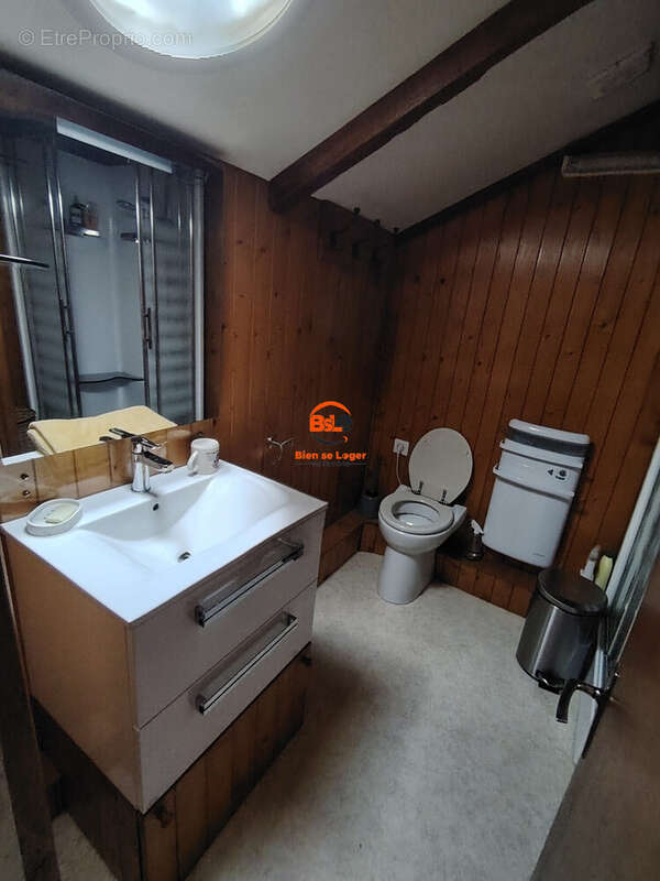 Maison à FERRIERES-SAINT-MARY