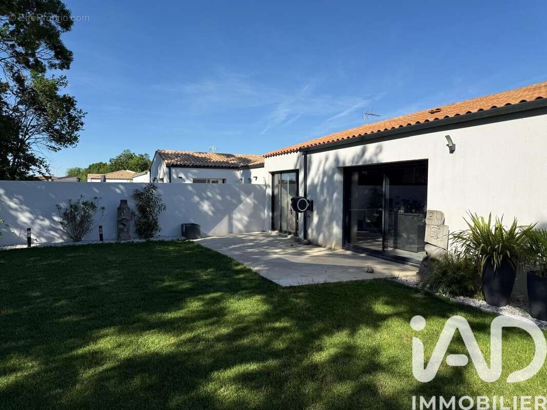 Photo 2 - Maison à SAINT-SAUVEUR-D&#039;AUNIS