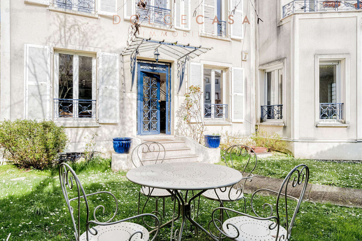 Maison à NOGENT-SUR-MARNE