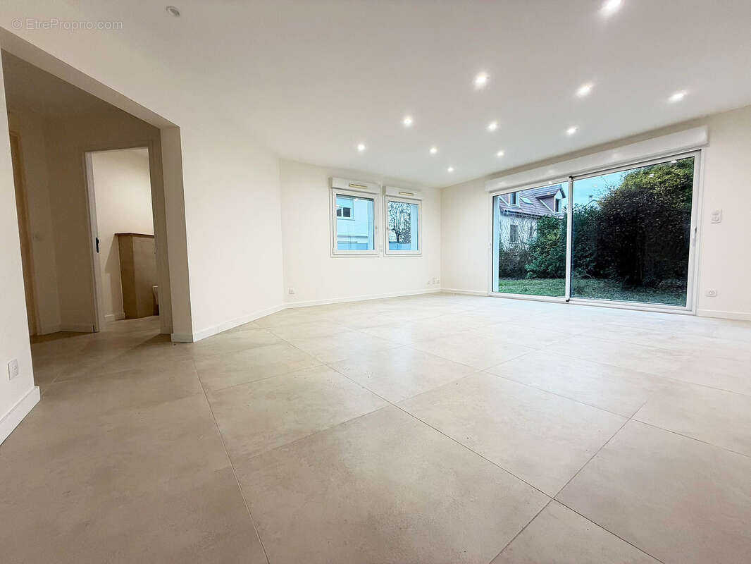 Maison à CORMONTREUIL