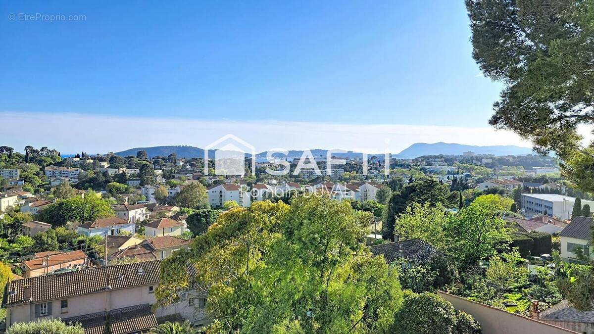 Photo 1 - Appartement à TOULON