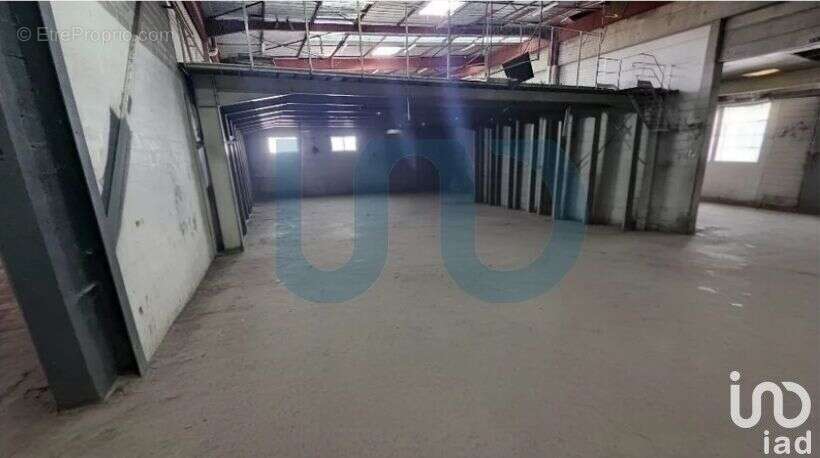 Photo 9 - Commerce à AMILLY