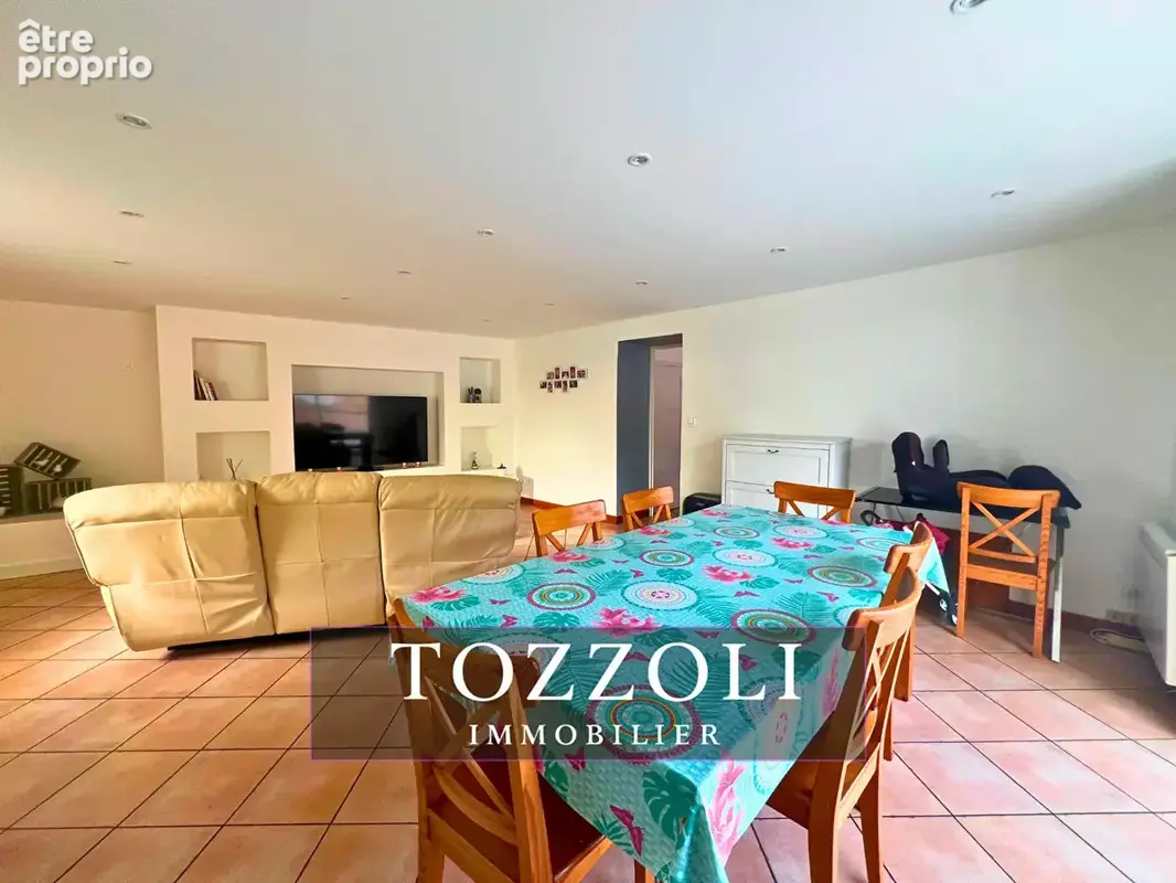Maison Artas 4 pièce(s) 111.9m2 - photo 5