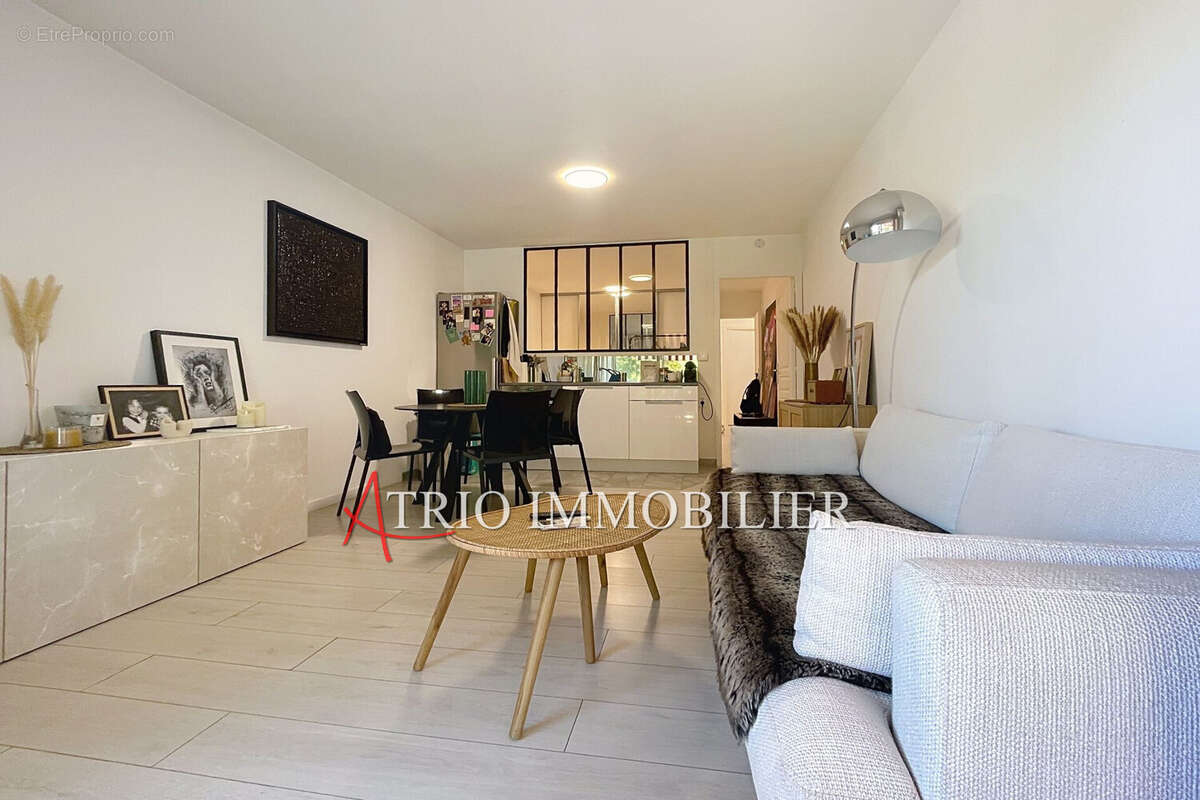 Appartement à CAGNES-SUR-MER