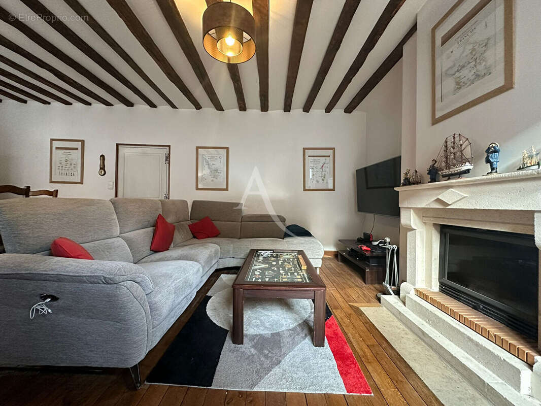 Appartement à MENETOU-SALON