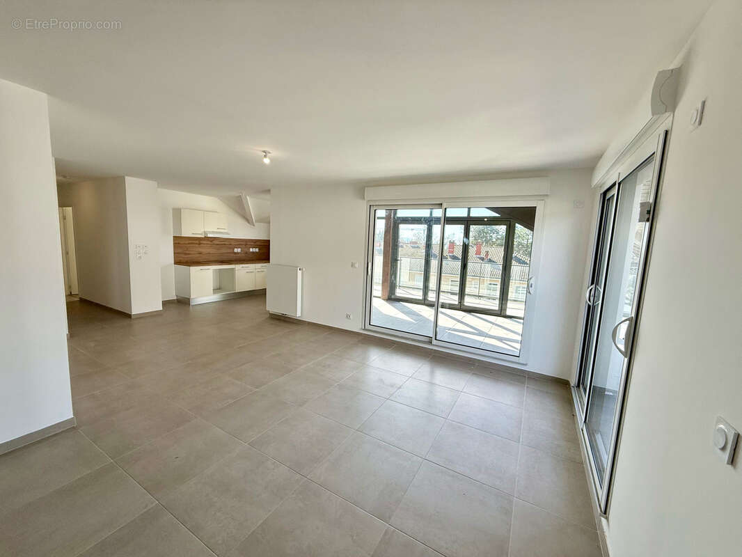 Appartement à DIVONNE-LES-BAINS