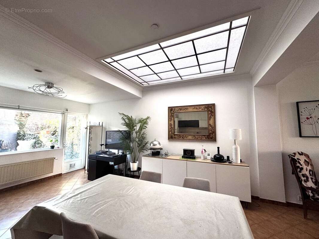 Maison à LA MADELEINE