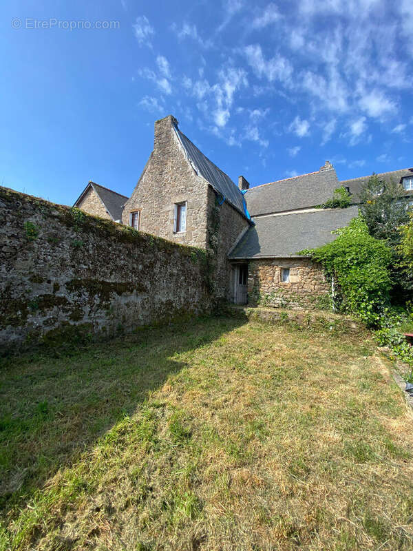 Maison à MONCONTOUR