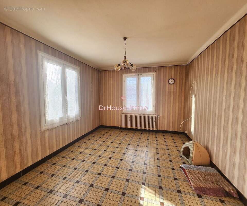 Maison à SOULIGNE-SOUS-BALLON