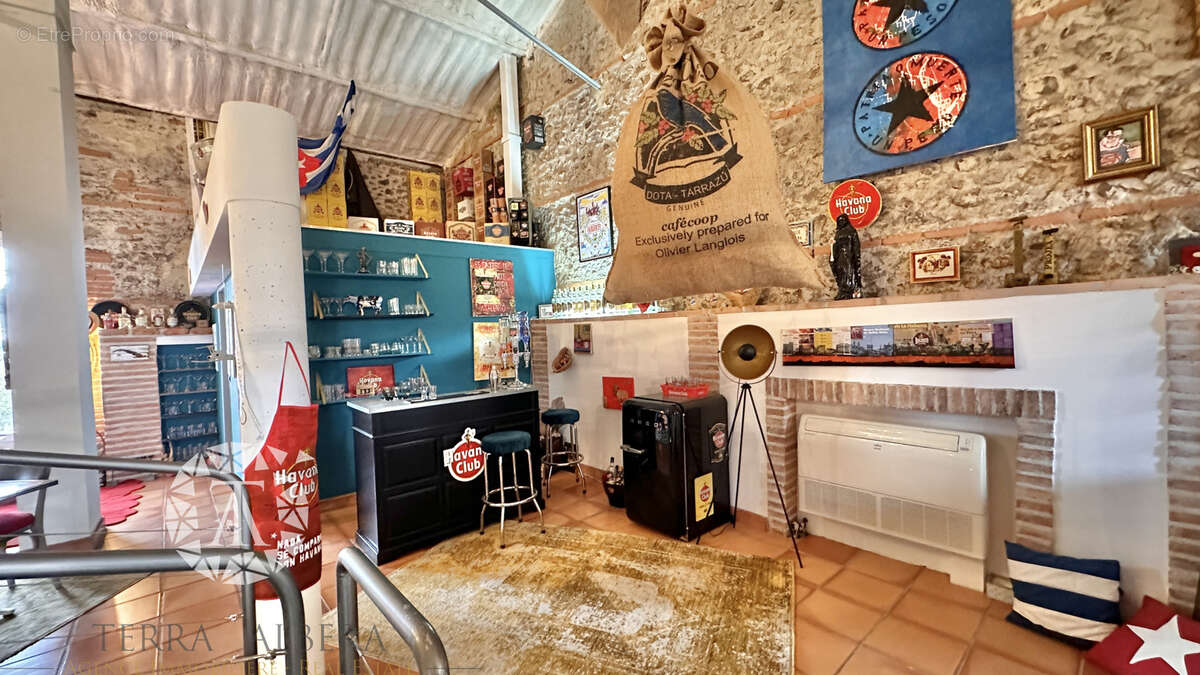 Maison à SAINT-GENIS-DES-FONTAINES