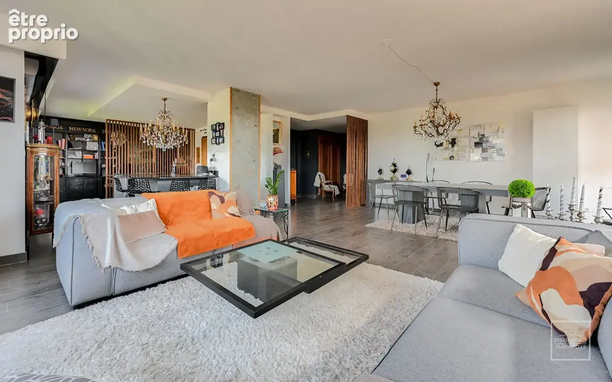 Saint Didier, Coeur de Village, Appartement de 176m² avec piscine et vue panoramique à 360° - photo 5