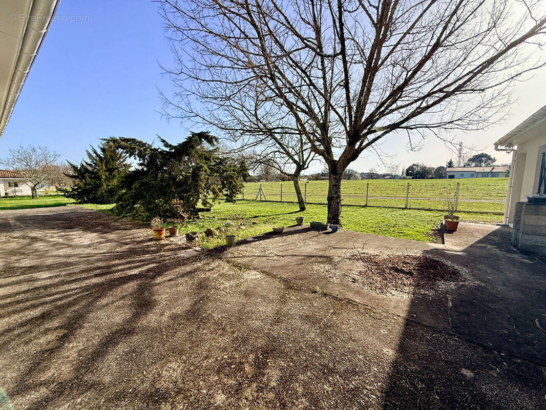 Maison à SAINT-LOUBES