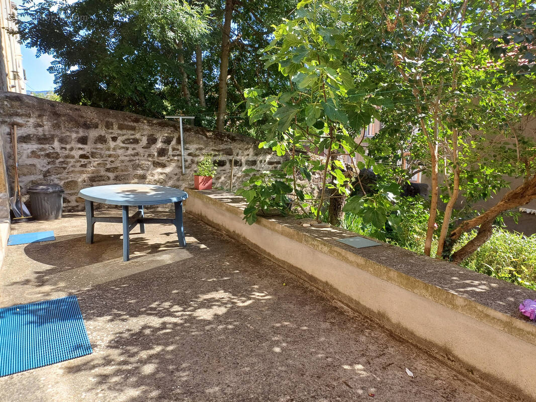 Appartement à SAINT-ETIENNE