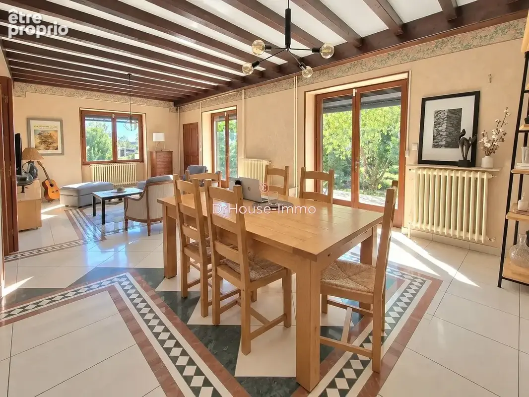 Maison 7 pièces 170 m² à vendre à Saint-Remy (71100) - photo 4