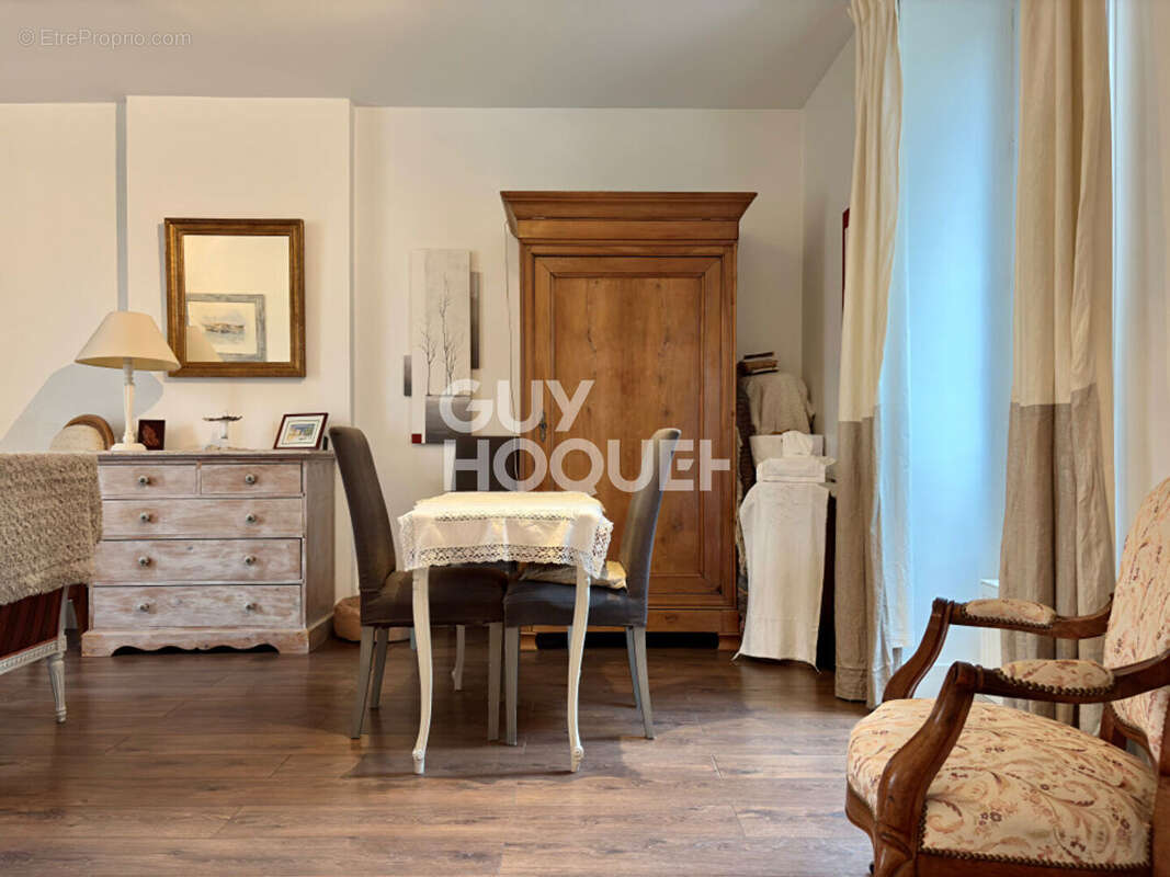 Appartement à SOISY-SUR-SEINE