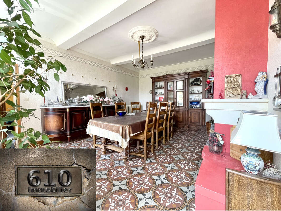 Maison à SAINT-PIERRE-DU-MONT